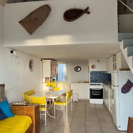 Casetta Favonia Isola Di Sicilia Apartment